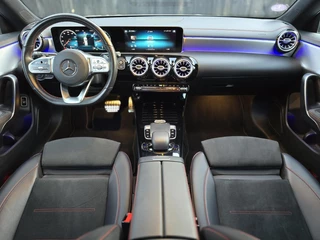 Mercedes-Benz CLA Mercedes CLA-klasse Shooting Brake 220 2.0 AMG pak| Trekhaak - afbeelding nr 2
