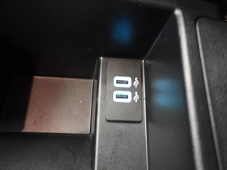 Ford Transit Connect Ford Transit Connect L2 100pk Automaat Trend Trekhaak Navigatie Apple Carplay Cruise control Airco - afbeelding nr 33