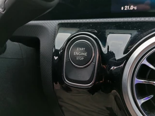 Mercedes-Benz A-Klasse 250e Plug-In Hybrid Luxury Line | Origineel NL | Navi | Apple Carplay+Android Auto | Clima | Cruise | Stoelverwarming | Pdc V+A+Assist+Camera | Privacy Glass | 17''lm - afbeelding nr 16