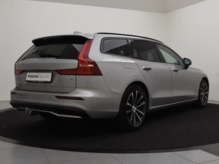 Volvo V60 Volvo V60 T6 PLUG-IN HYBRID LONG RANGE ULTRA DARK FULL-LED HARMAN KARDON T - afbeelding nr 3