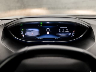 Peugeot 5008 (APPLE CARPLAY, GROOT NAVI, MEMORY SEATS, LEDER, STOELVERWARMING, GETINT GLAS, 360 CAMERA, LANE ASSIST, CRUISE, NIEUWE APK, NIEUWSTAAT) - afbeelding nr 22