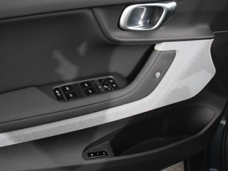 Polestar 2 Polestar 2 Long Range Single Motor 78 kWh Climate control Cruise control Panoramadak Parkeersensoren + Camera Voorstoelen verwarmd Apple Carplay/ Android Auto - afbeelding nr 11