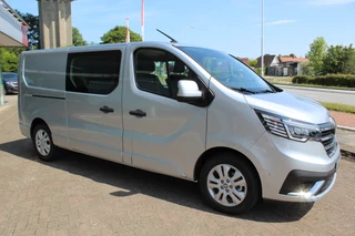 Renault Trafic Zeer luxe Renault Trafic dubbele cabine. Volautm. airco, navigatie, telefoonvoorb., metallic lak, LM wielen, schuifdeur li.+re., armsteunen li.+re voor, Isofix etc, etc - afbeelding nr 44