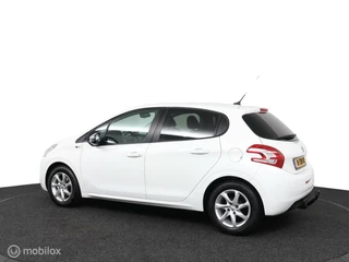 Peugeot 208 Peugeot 208 1.2 VTi Style 5-Deurs | Airco | Cruise | Navi | Elektr. pakket | LMV | Trekhaak | NL Auto | DEALER-STAAT - afbeelding nr 4