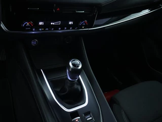 Nissan QASHQAI Nissan Qashqai 1.3 MHEV N-Connecta CarPlay | 360 Camera | Adaptive Cruise | - afbeelding nr 19