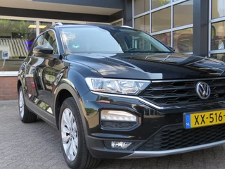 Volkswagen T-Roc Volkswagen T-Roc 1.5 TSI 150PK STYLE / Camera / Navi / Elec.achterklep / Adap.cruise / BOVAG garantie - afbeelding nr 51