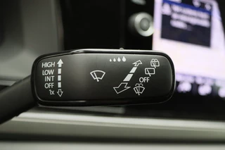 Volkswagen Polo Volkswagen Polo 1.0 TSI Comfortline Airco, ACC, Apple Carplay, Navigatie, Bluetooth, Elektrisch Pakket, DAB - afbeelding nr 32