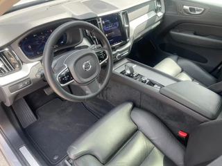 Volvo XC60 Volvo XC60 2.0 T6 Plug-In Hybrid AWD Dark Panoramadak / Trekhaak / Leder - afbeelding nr 14