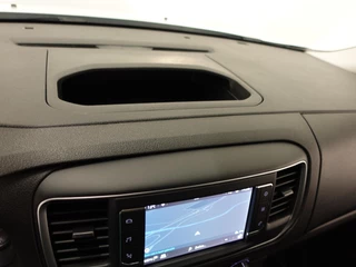 Opel Vivaro Opel Vivaro 2.0 BlueHDi 145PK L3 Automaat Sport-Edition Airco Bluetooth Cruise Control Navigatie Trekhaak - afbeelding nr 24