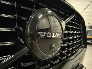 Volvo XC90 PANO/LUCHTVERING/TREKHAAK/HEAD-UP/360CAMERA/H&K/ACC/PILOT-ASSIST/KEYLESS/22