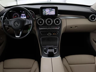 Mercedes-Benz C-Klasse Mercedes-Benz C-klasse 180 AMG | Panoramadak | Leder | Camera |  Navigatie | Climate control | Full LED | Cruise control | Park Assist | Bluetooth - afbeelding nr 7