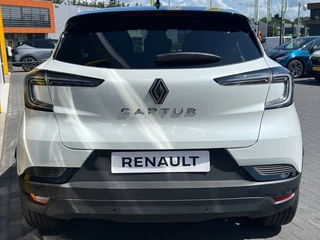 Renault Captur Renault Captur 1.3 Mild Hybrid 160 EDC Automaat Techno Camera - afbeelding nr 24