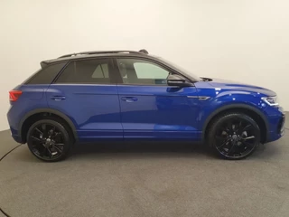 Volkswagen T-Roc Volkswagen T-Roc 1.5 TSI 150pk DSG/AUT R-Line Panoramadak, Camera, Black Style - afbeelding nr 19