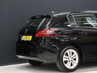 Peugeot 308 Peugeot 308 1.2 PureTech Blue Lease Active [APPLE CARPLAY, NAVIGATIE, ANDROID, PARKEERSENSOREN V+A, CRUISE CONTROL, CLIMATE, NIEUWSTAAT] - afbeelding nr 9