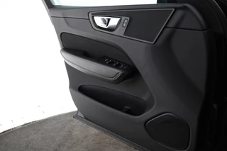 Volvo XC60 Navigatie, Panorama, Leer, Climate - afbeelding nr 15