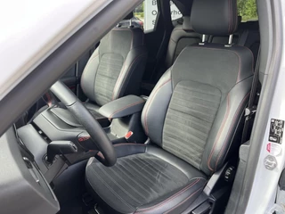 Ford Kuga Ford Kuga 2.5 PHEV ST-Line X 225pk | Trekhaak | Winter Pack | 19 inch | Elektrische achterklep | Bang&Olufsen | Half leder - afbeelding nr 10