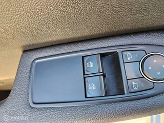 Renault Clio Renault Clio 1.0 TCe 90 Equilibre Navigatie - afbeelding nr 20
