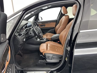 BMW 2 Serie BMW 2 Serie Active Tourer 225xe iPerformance Centennial High Executive Aut. *PANO | HEAD-UP | FULL-LEATHER | FULL-LED | HARMAN/KARDON | KEYLESS | NAVI-FULLMAP | ECC | PDC | CRUISE | 18''ALU* - afbeelding nr 8