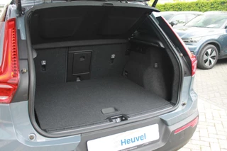 Volvo XC40 Volvo XC40 T5 Recharge R-Design | Parkeercamera | Stoelverwarming | Pilot Assist | Glossy Black | Keyless - afbeelding nr 17