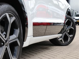 Kia Niro Kia Niro 1.6 GDi PHEV DynamicPlusLine I Schuifdak I Navi I Dodehoekdetect - afbeelding nr 6