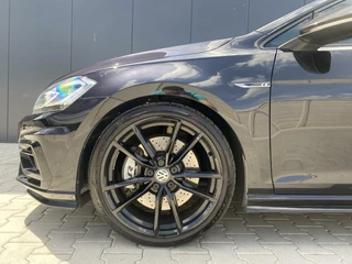 Volkswagen Golf Volkswagen Golf 7.5 2.0 TSI R 4Motion 310PK|Akrapovic|Pano|Stoelverwarming - afbeelding nr 17
