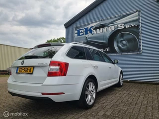 Škoda Octavia Skoda Octavia Combi 1.0 TSI Style Business Sport DSG-7. Vol! - afbeelding nr 46