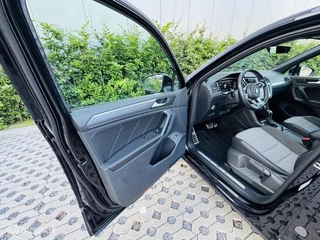 Volkswagen Tiguan Volkswagen Tiguan 2.0 TSI 3x R line Pano Acc 4motion Led - afbeelding nr 27