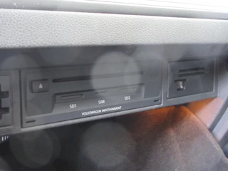 Volkswagen Golf Volkswagen Golf 2.0 TSI GTI Performance Aut Virtual Camera Carplay Pano - afbeelding nr 26