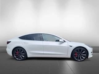 Tesla Model 3 - afbeelding nr 5