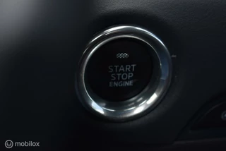 Mazda CX-5 Mazda CX-5 2.0 SkyActiv-G 165 Luxury ACC Leder HUD Stoelventilatie 360°Camera Keyless 19
