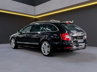 Škoda Superb - afbeelding nr 3