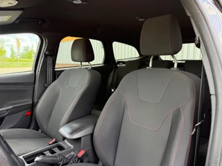 Ford Focus Ford Focus Wagon 1.0 ST-Line 140pk - Magnetic - N.a.v./Cruise/Clima - afbeelding nr 7
