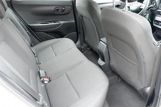 Hyundai i20 Hyundai i20 1.2i-Comfort .Stoelverw! Rijklaarprijs incl 12MND BOVAG garantie - afbeelding nr 22