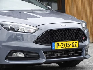 Ford Focus Ford Focus ST MK3 2.0T 289PK / Recaro / Milltek / Airtac / LED - afbeelding nr 50