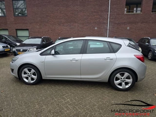 Opel Astra Opel Astra 1.4 Turbo Sport + - afbeelding nr 3