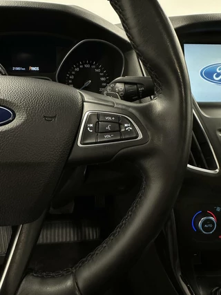 Ford Focus Ford Focus 1.5 Titanium Edition LEER CAMERA 180 PK UNIEK - afbeelding nr 19