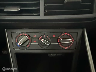 Volkswagen Polo Volkswagen Polo 1.0 MPI Comfortline Business - afbeelding nr 9