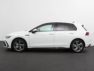 Volkswagen Golf Volkswagen Golf 1.5 eTSI 150pk DSG R-Line | Panorama dak | Navigatie | Apple Carplay/Android Auto | Climate Control | Camera | Dab | Extra Getint Glas | Adaptive Cruise Control | Virtual Cockpit | Lichtmetalen Velgen - afbeelding nr 7