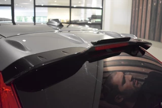 Volvo V40 Volvo V40 T3 153pk Polar+ Sport | Panodak | Camera | Keyless | Styling Kit - afbeelding nr 8