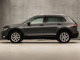 Volkswagen Tiguan 150Pk Automaat (VIRTUAL COCKPIT, APPLE CARPLAY, NAVIGATIE, KEYLESS, STOELVERWARMING, CLIMATE, SPORTSTOELEN, ADAPTIVE CRUISE, LED KOPLAMPEN, PARKEERSENSOREN, NIEUWE APK, NIEUWSTAAT) - afbeelding nr 2