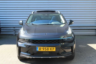 Lynk & Co 01 Clima Cruise Navi 360 Camera Panoramadak 20