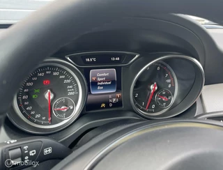 Mercedes-Benz GLA Mercedes-Benz GLA-klasse 200 Urban 156PK/PANO/APPLE - afbeelding nr 28