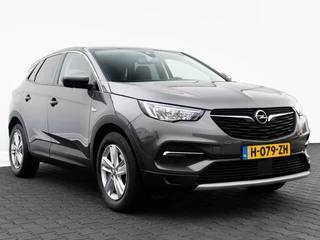 Opel Grandland X Opel Grandland X 1.2 Turbo 131pk Business Executive | Navigatie | Assist pakket | Sportstoelen - afbeelding nr 10