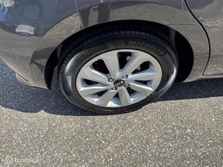 Kia Rio Kia Rio 1.2 CVVT DynamicLine 5 deurs , Navigatie & Camera , Bleutooth , Cruise controle , Sport velgen , Deurvergrende ling met afstand bediening - afbeelding nr 6