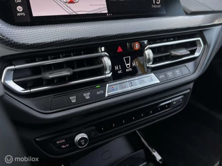 BMW 1 Serie BMW 1-serie 118i Business Edition Plus Sport |LED| Carplay - afbeelding nr 44