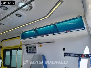 Mercedes-Benz Sprinter Mercedes Sprinter 319 CDI Automaat L2H2 New! Ambulance Ziekenwagen Rettungswagen Krankenwagen 10m3 Airco Cruise control - afbeelding nr 12