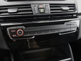 BMW 2 Serie BMW 2-serie Gran Tourer 218d Advantage | Sportstoelen | Stoelverwarming |  Navigatie | Bluetooth | Parkeerhulp | Climate control | Cruise control - afbeelding nr 17