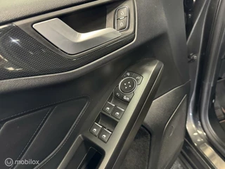 Ford Focus Ford Focus Wagon 1.0 EcoBoost Hybrid ST Line X Business - afbeelding nr 32