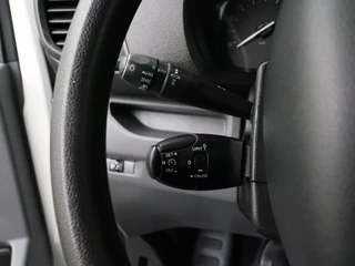 Opel Vivaro | Navigatie | Camera | Trekhaak | Betimmering - afbeelding nr 15