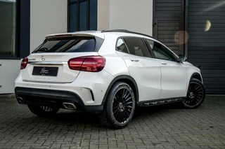 Mercedes-Benz GLA Mercedes GLA-klasse 200 AMG Line PANO / 360 CAMERA / NAVI - afbeelding nr 3